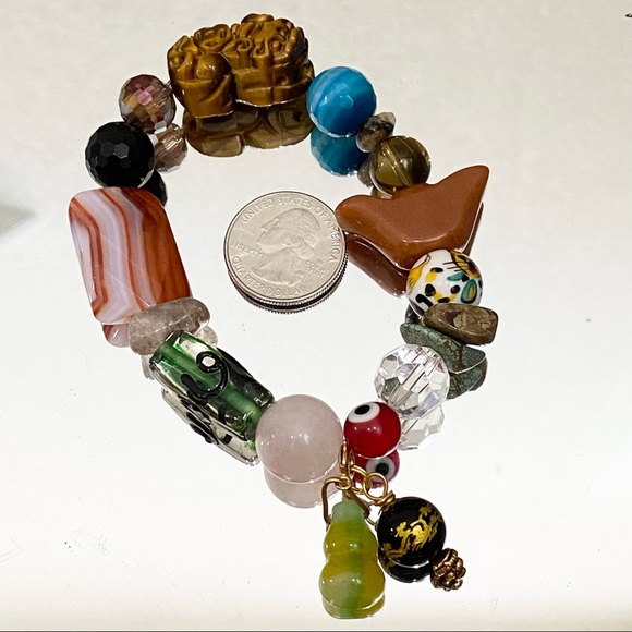 Handmade Pi Xiu Natural Gemstones Mixed Beads Crystal 8-inch Lucky Bracelet - Picture 12 of 16